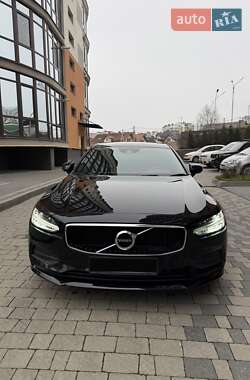 Седан Volvo S90 2018 в Ивано-Франковске