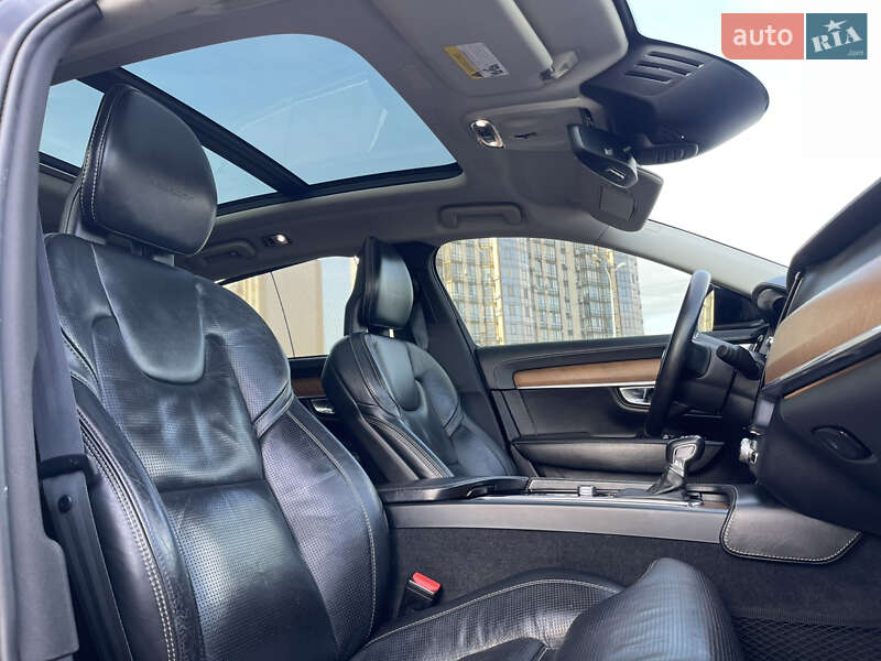 Седан Volvo S90 2017 в Черкассах