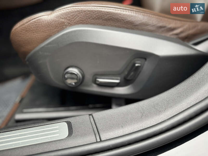 Седан Volvo S90 2018 в Киеве фото 30 Седан Volvo S90 2018 в Киеве