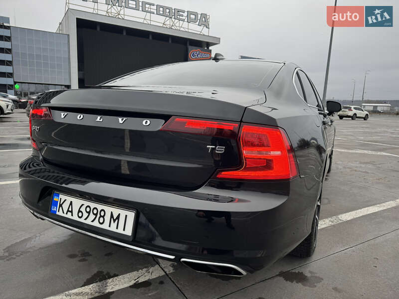 Седан Volvo S90 2018 в Киеве фото 55 Седан Volvo S90 2018 в Киеве