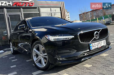 Седан Volvo S90 2017 в Ужгороді