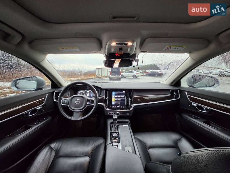 Седан Volvo S90 2017 в Киеве
