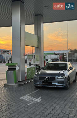 Седан Volvo S90 2017 в 