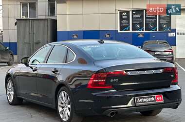 Седан Volvo S90 2016 в 