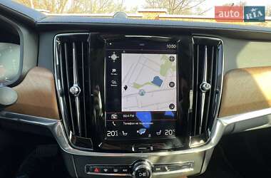Седан Volvo S90 2017 в 