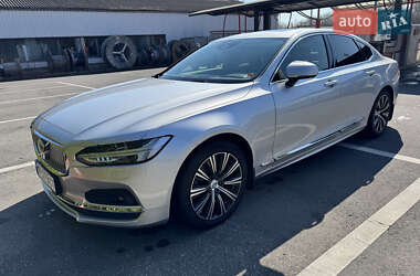 Седан Volvo S90 2020 в Кривом Роге
