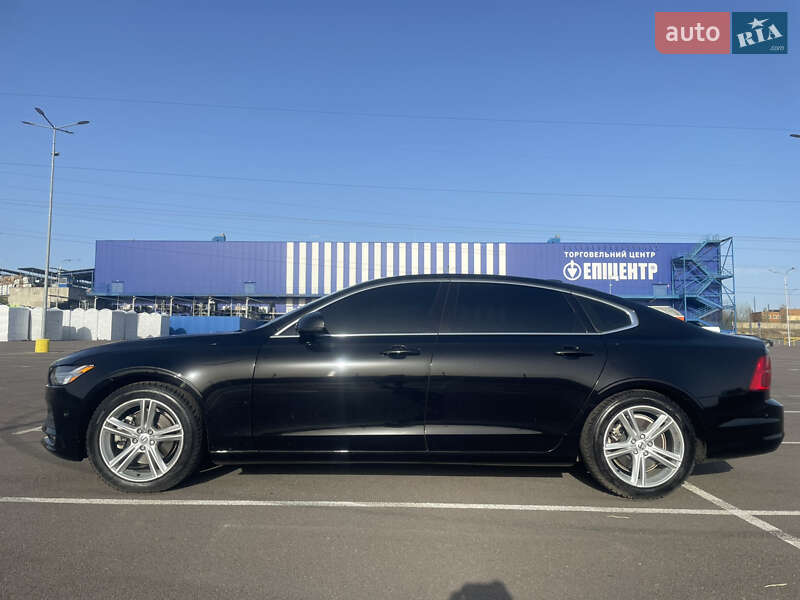 Седан Volvo S90 2017 в Киеве