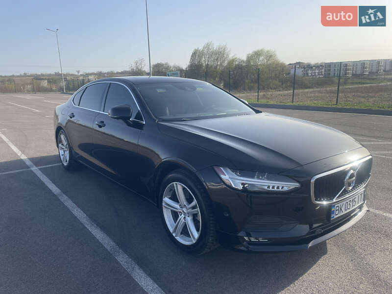 Седан Volvo S90 2017 в Киеве