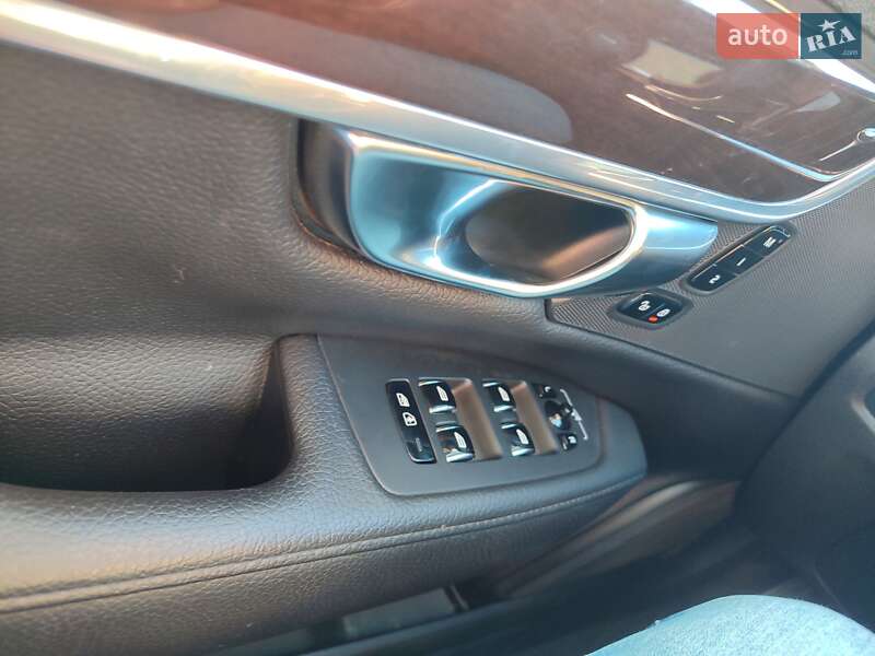 Седан Volvo S90 2017 в Киеве