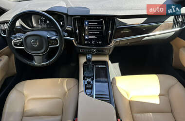 Седан Volvo S90 2017 в 