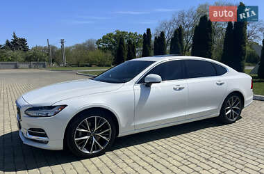 Седан Volvo S90 2017 в 