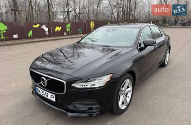 Седан Volvo S90 2018 в 