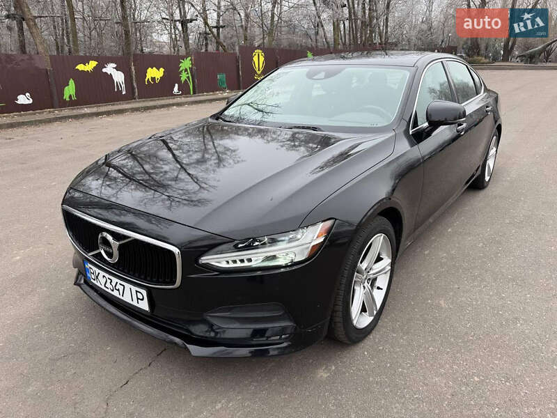 Седан Volvo S90 2018 в 