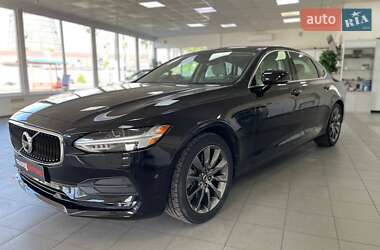 Седан Volvo S90 2017 в 