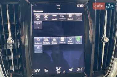 Седан Volvo S90 2017 в 