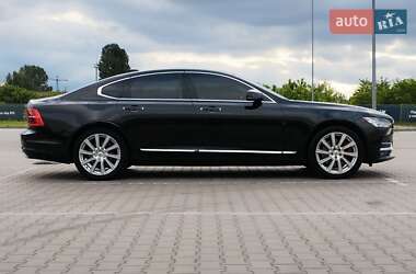 Седан Volvo S90 2016 в 