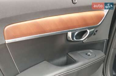 Седан Volvo S90 2016 в 