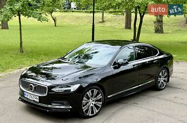 Седан Volvo S90 2022 в 