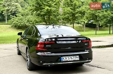 Седан Volvo S90 2022 в 
