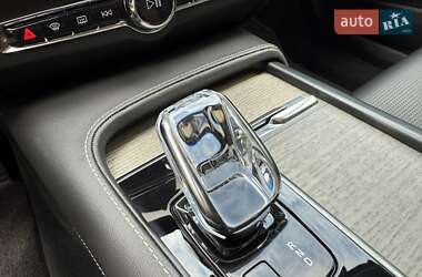 Седан Volvo S90 2022 в 