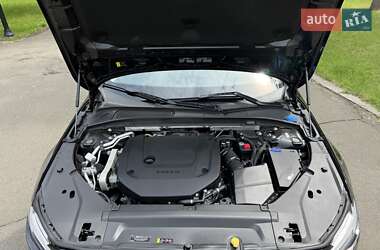 Седан Volvo S90 2022 в 