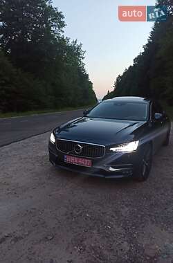 Седан Volvo S90 2017 в 