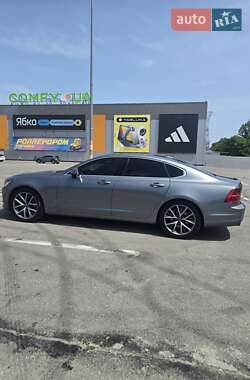 Седан Volvo S90 2016 в 