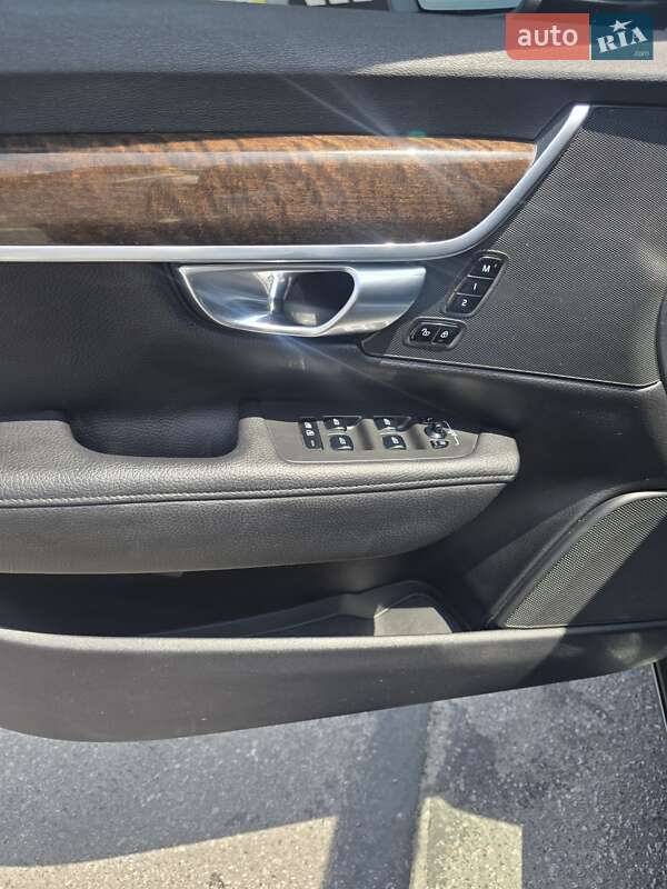 Седан Volvo S90 2016 в Полтаве фото 37 Седан Volvo S90 2016 в Полтаве