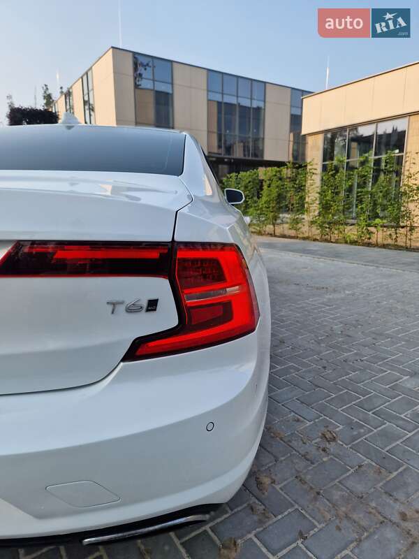 Седан Volvo S90 2017 в Киеве фото 11 Седан Volvo S90 2017 в Киеве