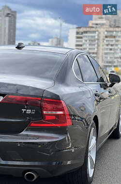 Седан Volvo S90 2017 в 