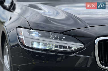 Седан Volvo S90 2017 в 