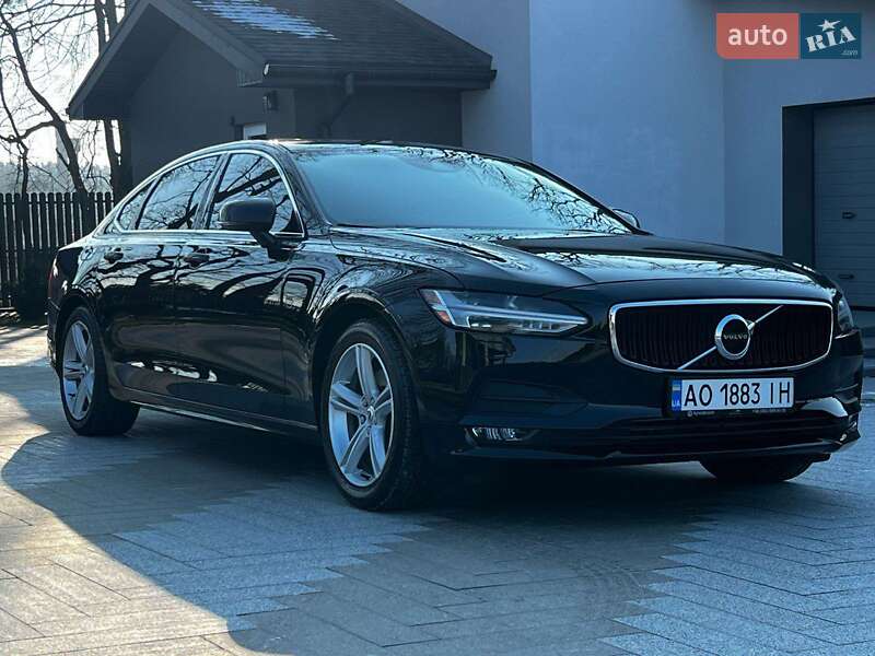 Седан Volvo S90 2018 в Киеве