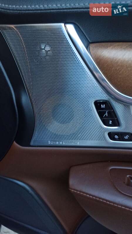 Седан Volvo S90 2017 в Трускавце