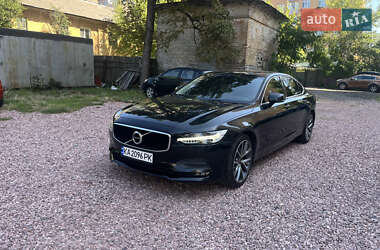 Седан Volvo S90 2017 в Киеве