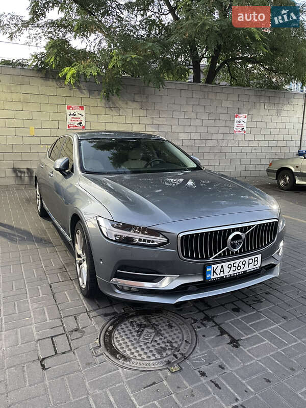 Седан Volvo S90 2017 в 