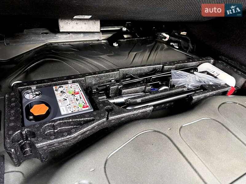 Седан Volvo S90 2024 в Киеве фото 48 Седан Volvo S90 2024 в Киеве