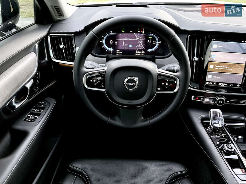 Седан Volvo S90 2024 в Киеве фото 60 Седан Volvo S90 2024 в Киеве