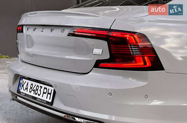 Седан Volvo S90 2024 в 