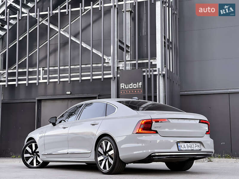 Седан Volvo S90 2024 в Киеве фото 18 Седан Volvo S90 2024 в Киеве