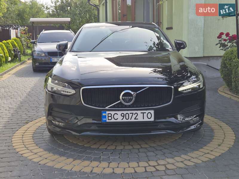 Седан Volvo S90 2017 в Львове
