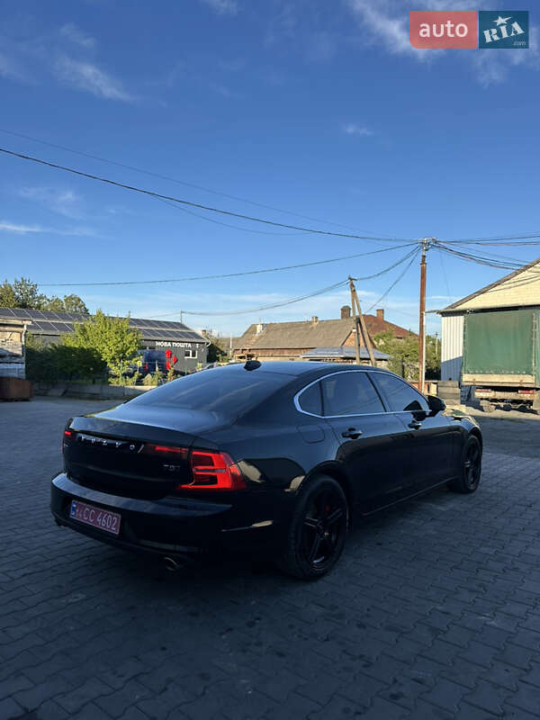 Седан Volvo S90 2017 в Жовкве