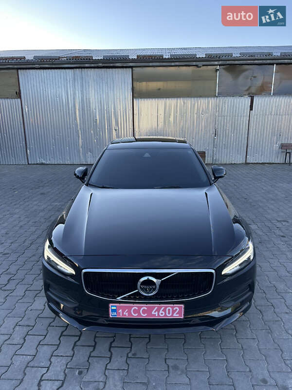 Седан Volvo S90 2017 в Жовкве