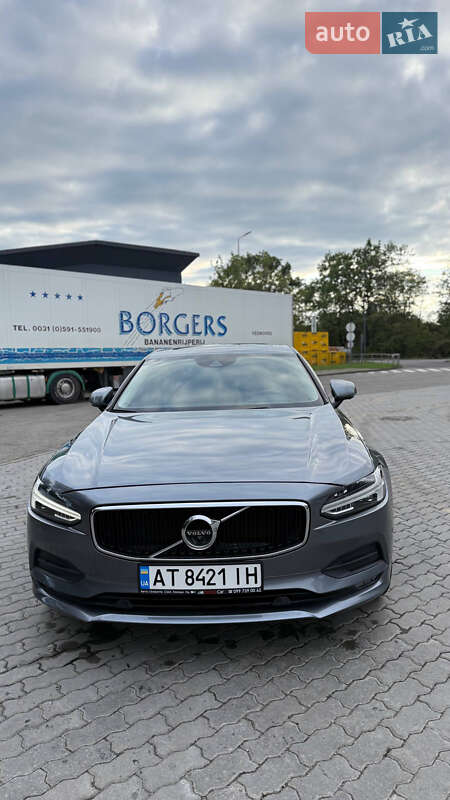 Седан Volvo S90 2017 в Ивано-Франковске