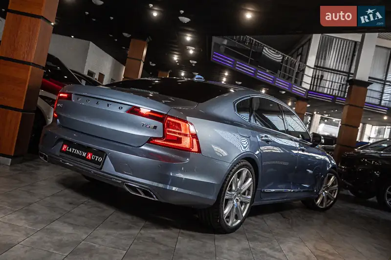 Volvo S90 2017 VIN LVY992ML9JP038356 фото оголошення 19 з 123