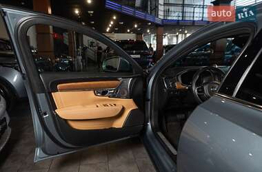 Седан Volvo S90 2017 в 