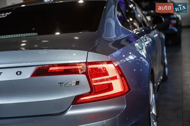 Volvo S90 2017 VIN LVY992ML9JP038356 фото оголошення 66 з 123
