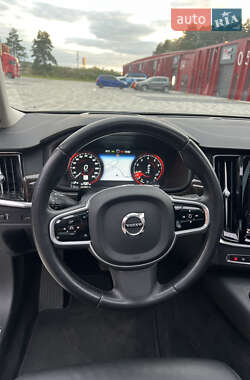 Седан Volvo S90 2018 в 