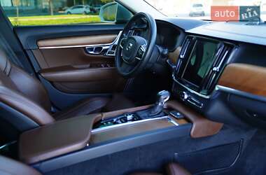 Седан Volvo S90 2017 в 