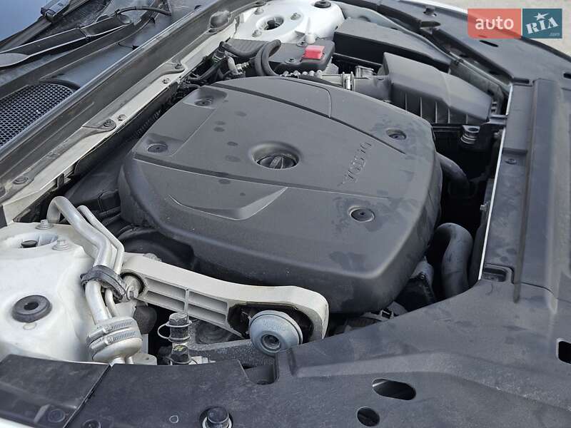 Седан Volvo S90 2017 в Ивано-Франковске