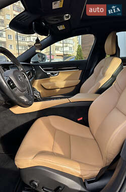 Седан Volvo S90 2017 в 